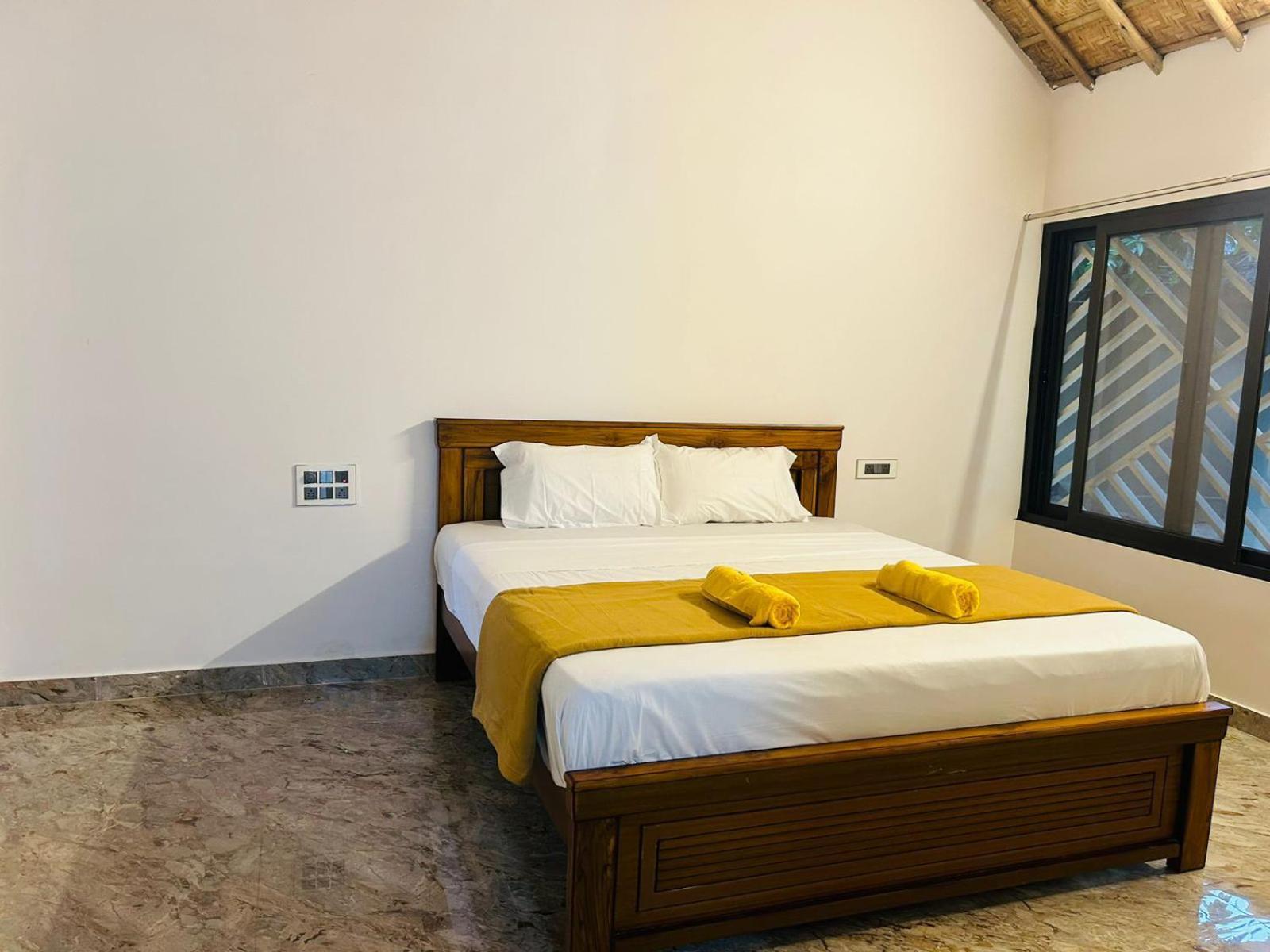 Hampi Village Resort & Tutti Cafe Εξωτερικό φωτογραφία