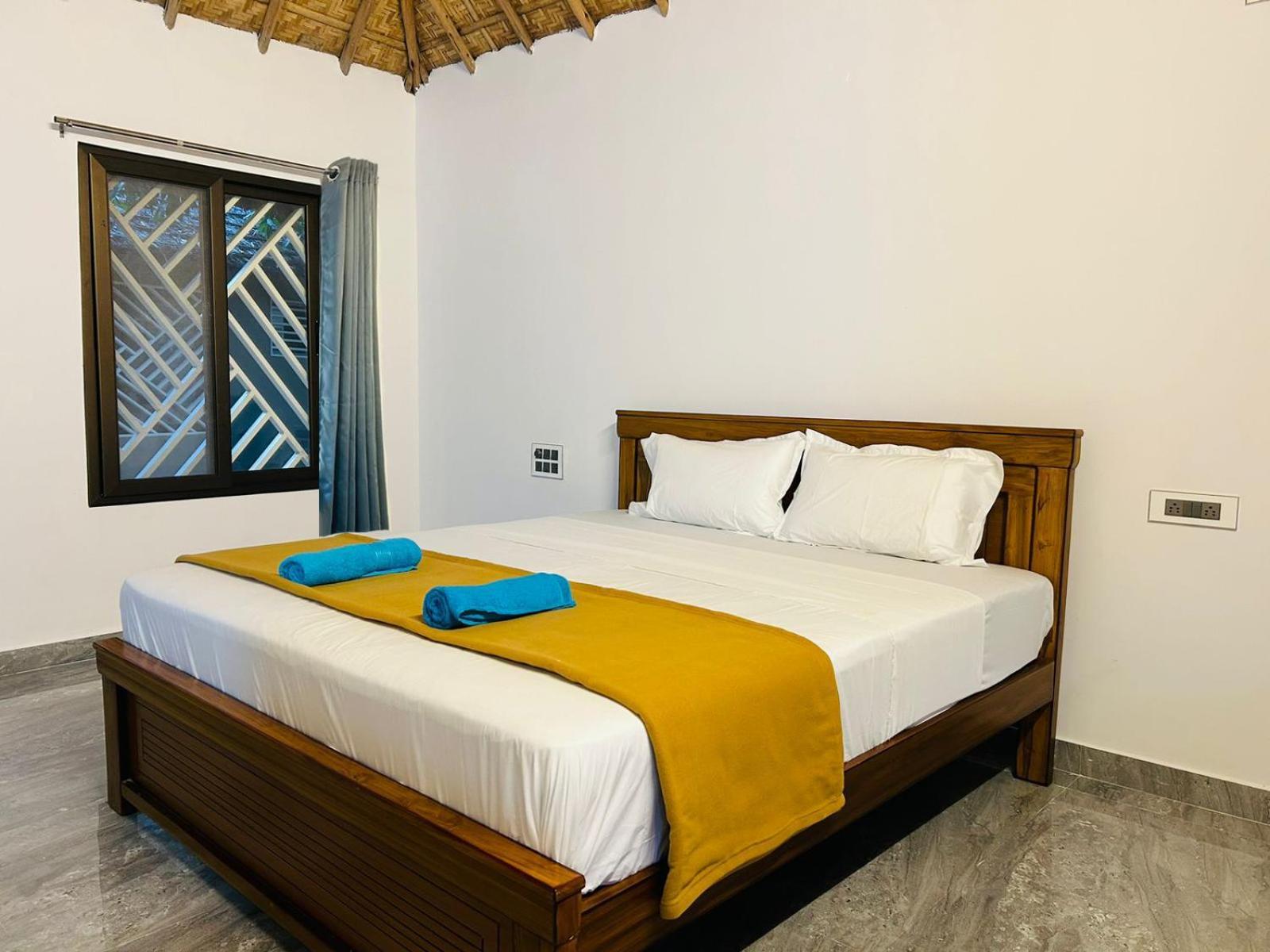 Hampi Village Resort & Tutti Cafe Εξωτερικό φωτογραφία