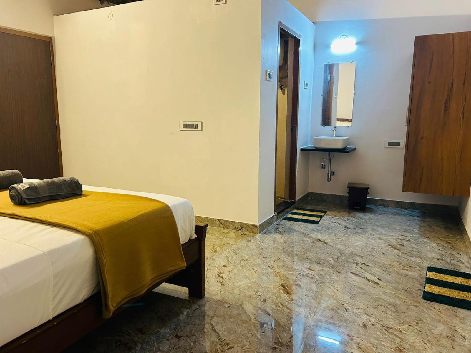Hampi Village Resort & Tutti Cafe Εξωτερικό φωτογραφία