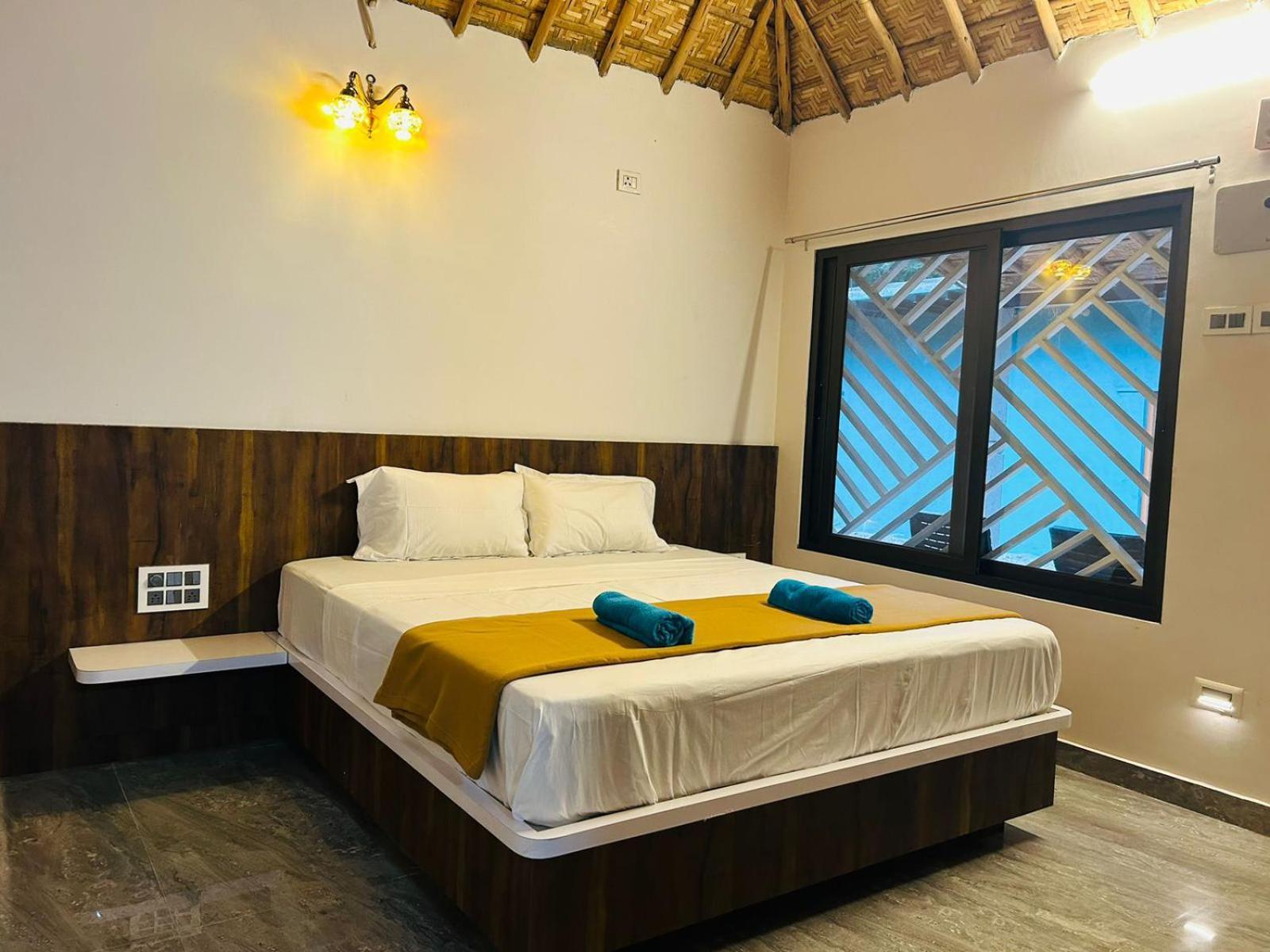 Hampi Village Resort & Tutti Cafe Εξωτερικό φωτογραφία