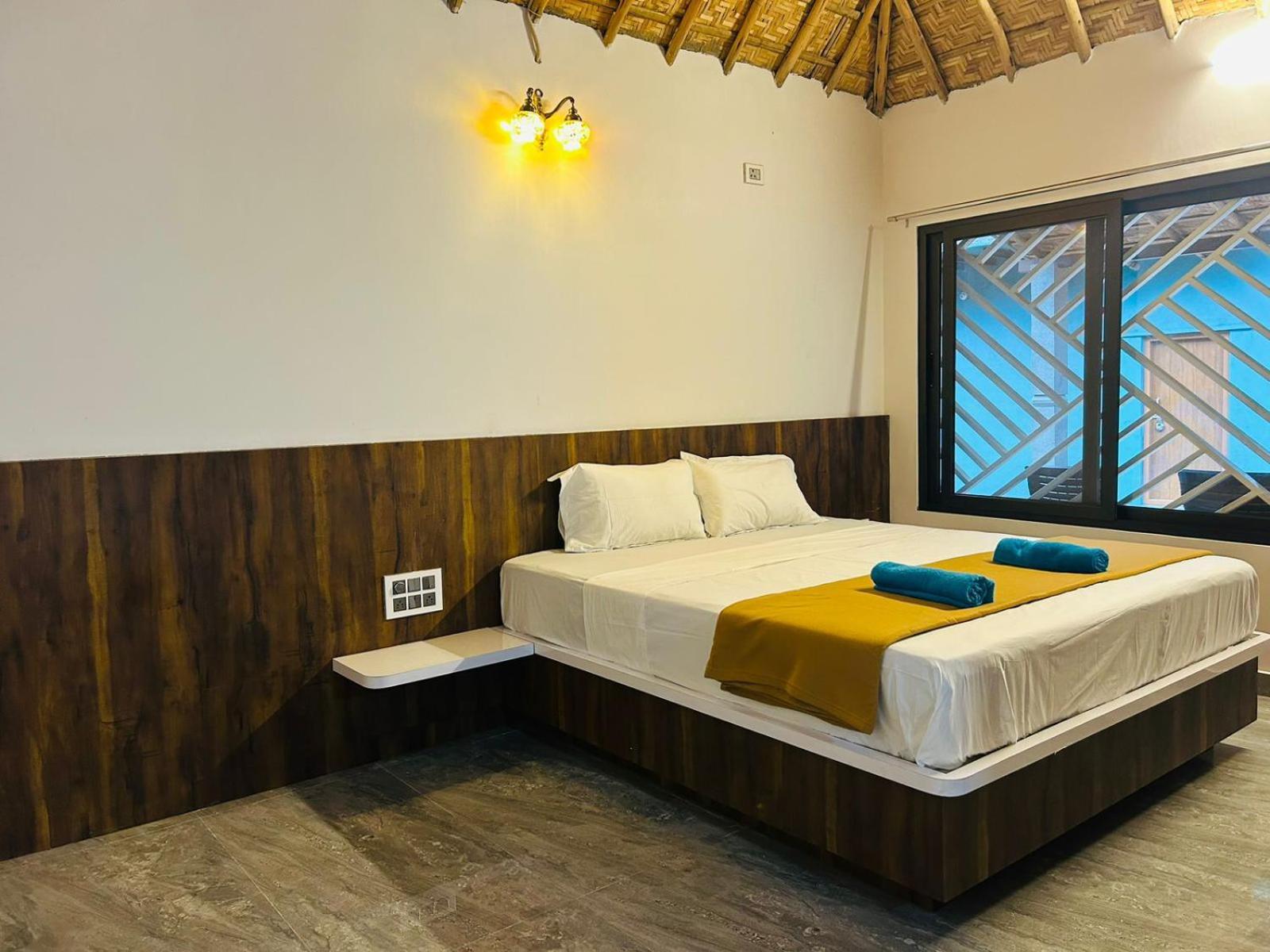 Hampi Village Resort & Tutti Cafe Εξωτερικό φωτογραφία